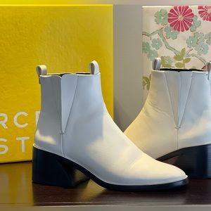 Ivory/Black Bridal boot